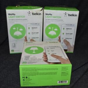 Lot of 2 NEW Belkin WeMo Smart Light Switches + (Open Box) Smart Outlet Plug